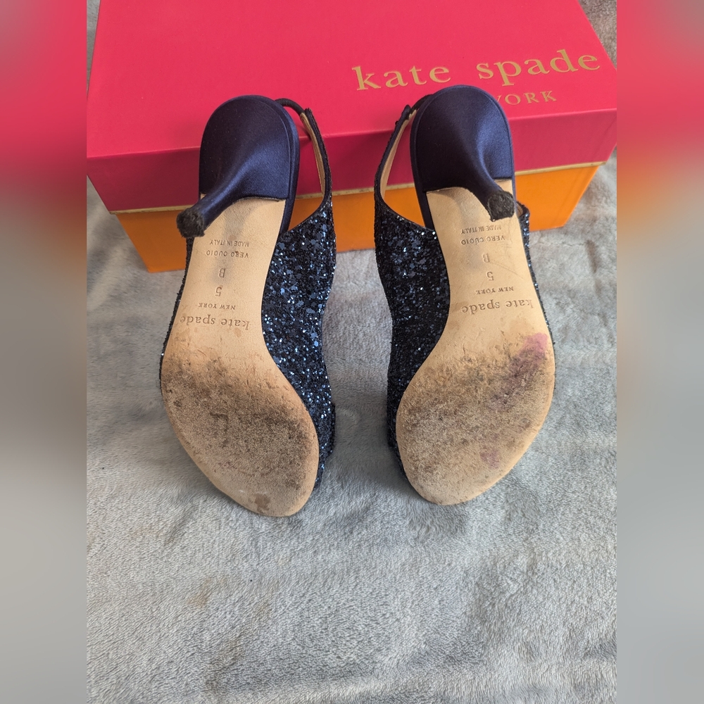 Kate Spade charm navy and glitter heels Sz: 5B - Picture 3 of 3